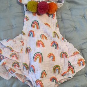 NWOT Mud Pie Rainbow Baby Romper with Headband
